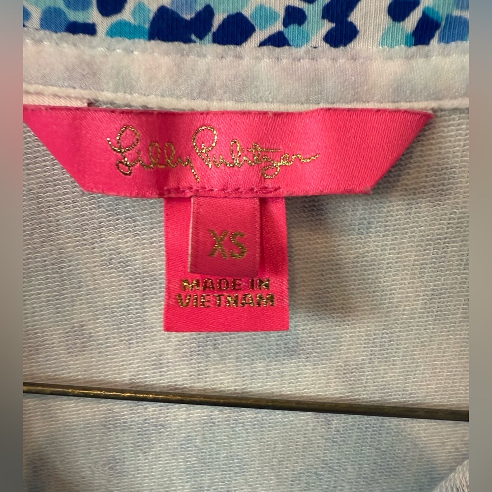 Lilly Pulitzer skipper popover in Turquoise oasis shell me you love me, XS. - Picture 3 of 4